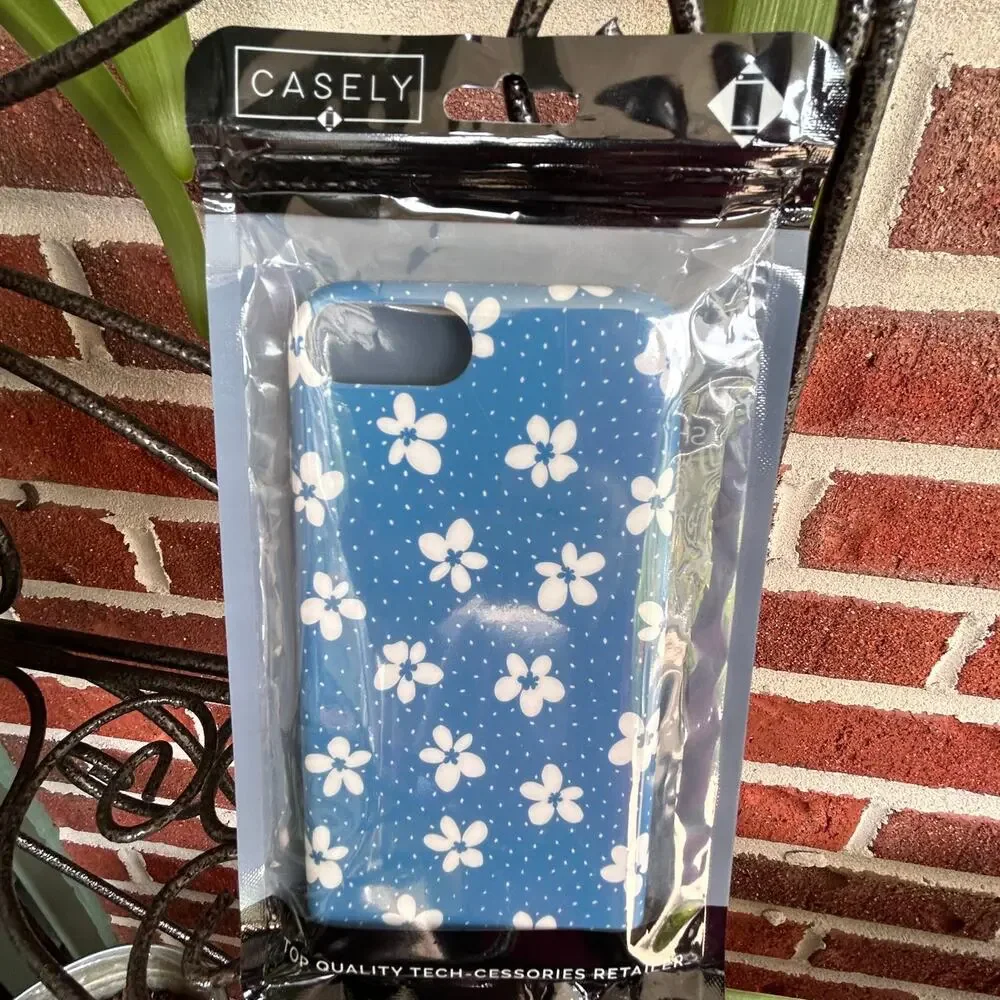 NEW Casely iPhone 6/7/8 Plus Floral Case, Flower My World, Ocean Blue Floral